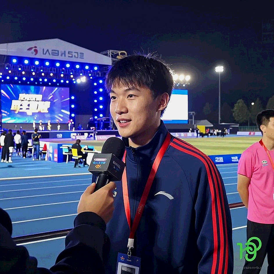 Bản phân tích trống và lằn ranh của người viết esports